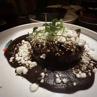 MOLE NEGRO