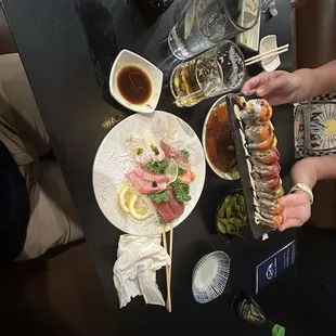 Candy roll &amp; chef choice 10 piece sashimi.