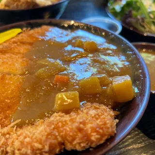 Curry Chicken Katsudon Rice Bowl