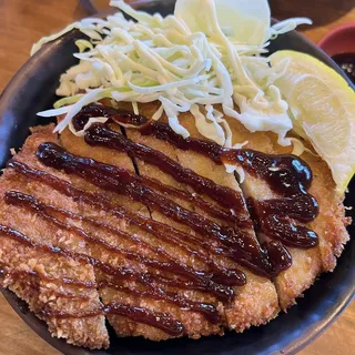 Sauce Tonkatsu Rice Bowl
