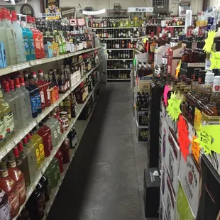 Oh my Gods!  This little out of the way place in New Mexico could give BevMo a real RUN FOR ITS MONEY!!!