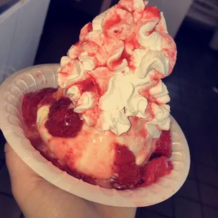 Strawberry shortcake sundae