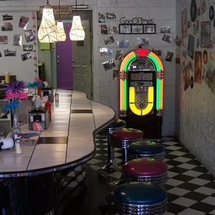 Kokomo Interior Jukebox