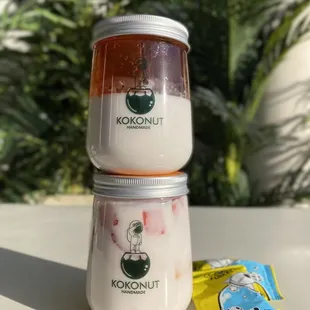 Peach gum and mixed fruit