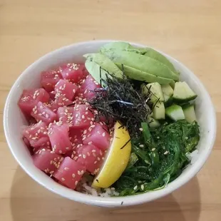 Nana Tuna Poke bowl