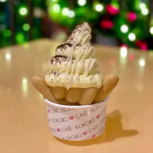 Shaka boom in a cup