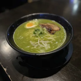 Midori Basil Ramen