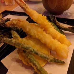 Shrimp and veggies tempura