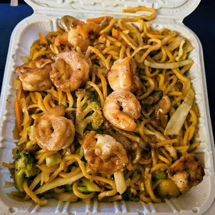 Shrimp lo mein. Fantastic!