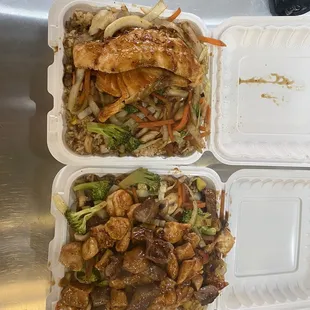 That hibachi salmon and kokoyami special:chiken,shrimp,steak