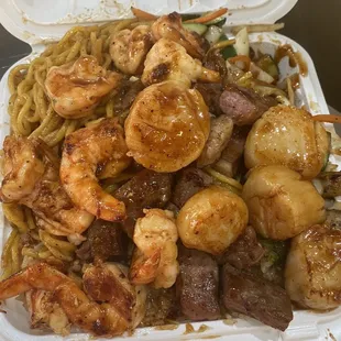 Srimp steak scallop so deliciousss