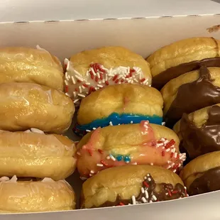 Dozen donuts, Glazed, sprinkles, chocolate