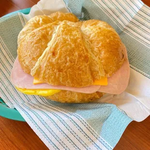 a ham and cheese sandwich
