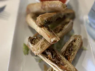 Naviya's Thai Kitchen