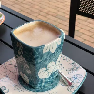 Medium Oatmilk Latte with Lavender,