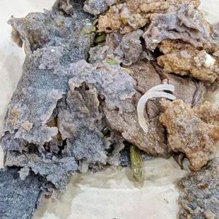 Taco Sonia disintegrated into mush after eating tlacoyo as an appetizer. Definitely need a knife and fork.