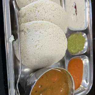Idlis