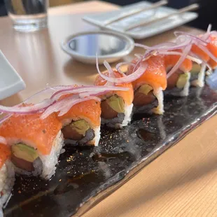Salmon Fusion Roll