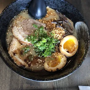 Black Garlic Tonkotsu