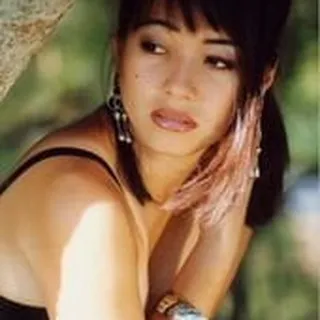 Mayu M.
