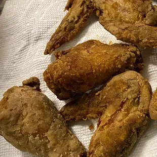 Fried chicken wings