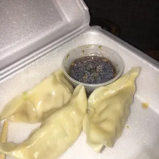Steamed dumplings, 8 count.