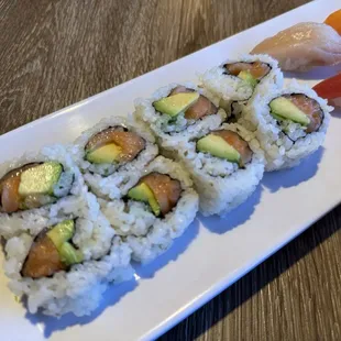 Salmon Avocado Roll