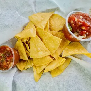 complimentary chips and very good salsa