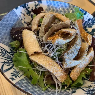 S3. Crispy Spicy Salmon Skin Salad