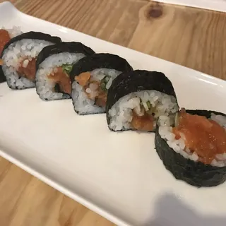 R13. Spicy Salmon Roll