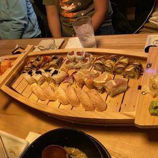 Sushi &amp; Sashimi Combo