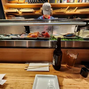 sushi and sashimi, interior