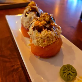 Salmon Twin Tower Roll