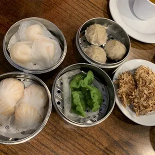Taro with shrimp, shrimp dumplings, soup dumpling, and spinach dumpling