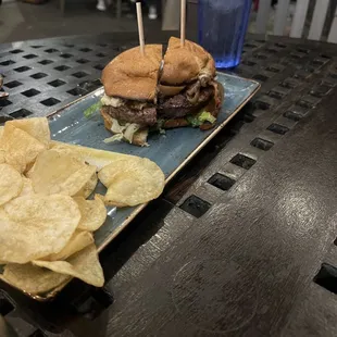 Blue burger with chips
