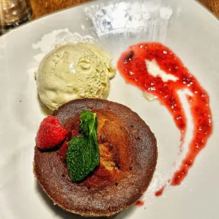 Kona Grill Tigard - Butter Cake