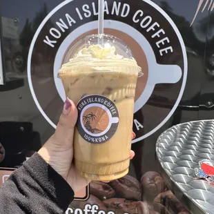 Kona coffee iced latte