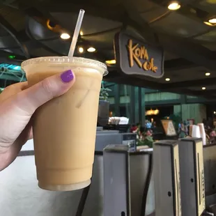 Almond iced coffee! Mhmmm