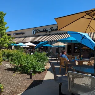 We love sitting outside at KJ's.  Such a beautiful patio, even though it's on the parking lot.  Nicely landscaped.