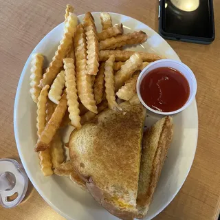 Kids Grilled Cheese and Fries