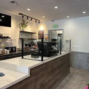 Kona Loa Coffee Crown Valley.  New coffee shop in the community.