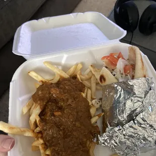 Chicken Gyro Combo with Chili Fries