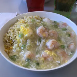 Shrimp with Scrambled Egg on Rice