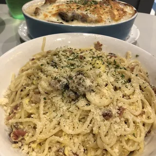 4. Spaghetti Carbonara