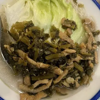 10. Fried Vermicelli with Shredded Pork and Preseved Vegetable