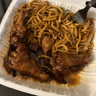 Braised wings and Plain Lo Mein