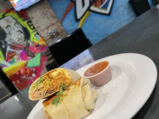 Sideline Bar & Grill