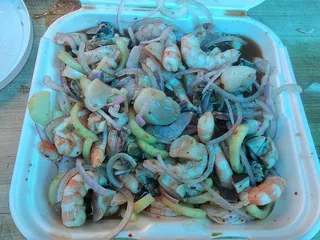 Tacos y Mariscos Mar y Tierra