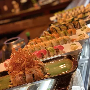 Sushi rolls
