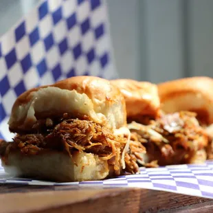 pulled pork sandwiches